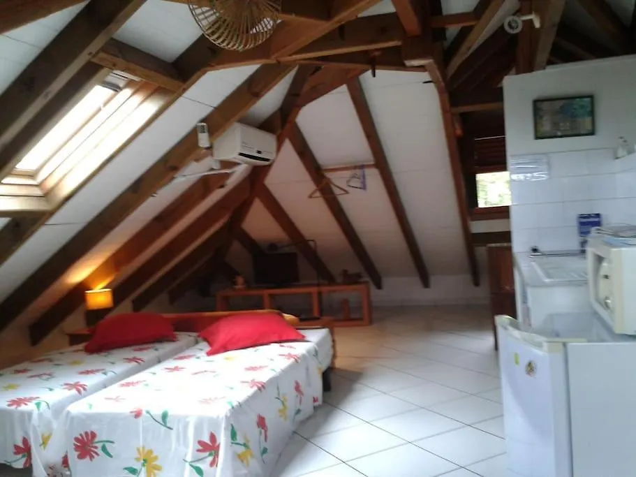 Studio De Charme Au Coeur Du Village, Belle Vue Baie Des Saintes, Proche Debarcadere Et Commodites Terre-de-Haut Apartman